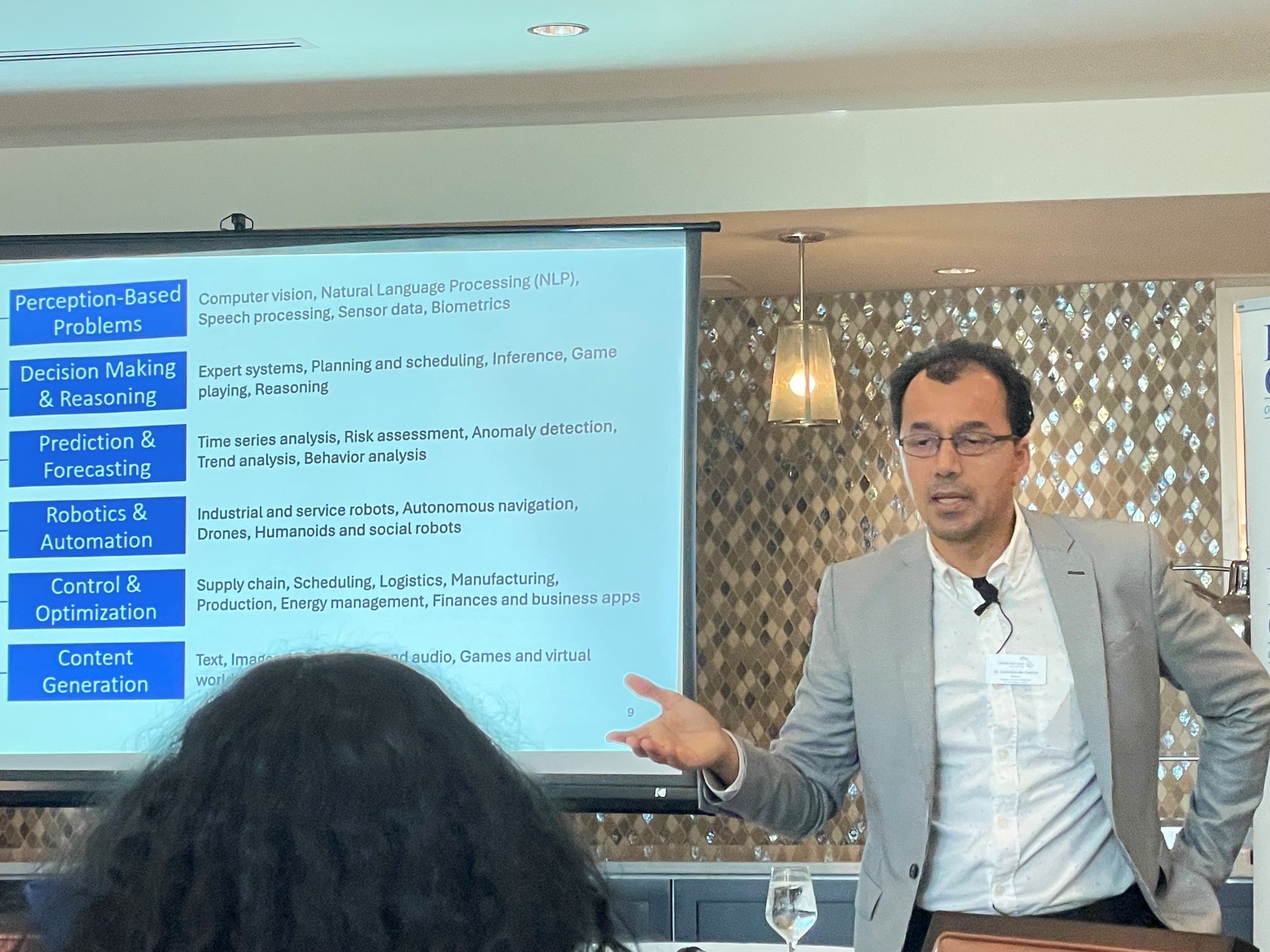 Press Club Confronts AI